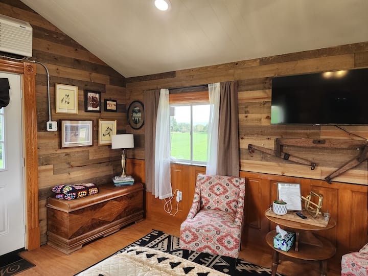 Harvest Moon Cabin Getaway Under The Stars #2 - Wildcat Mountain State Park, Ontario