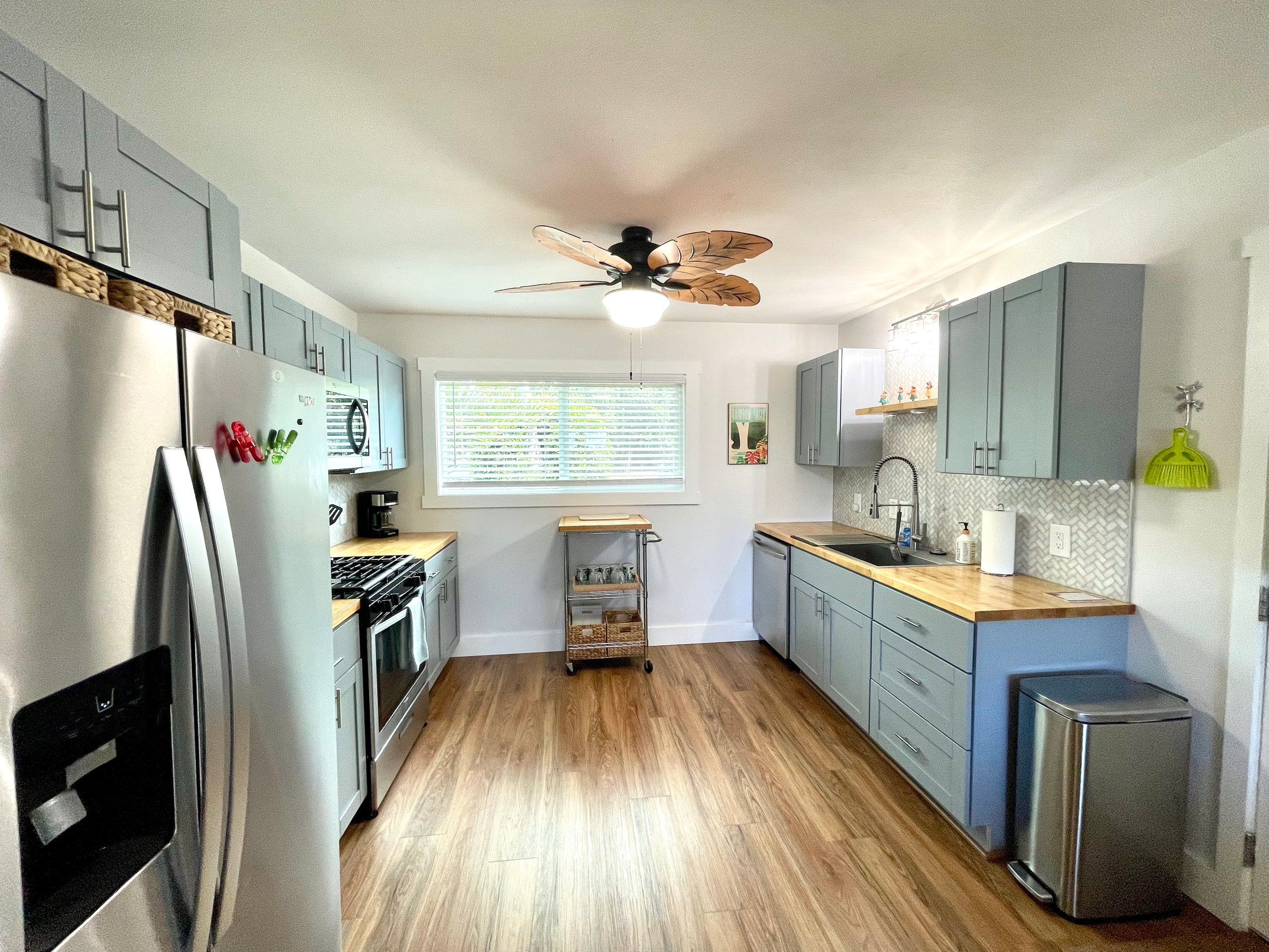 Condo in Kailua-Kona · ★4.95 · 2 bedrooms · 2 beds · 1 bath - Image 7