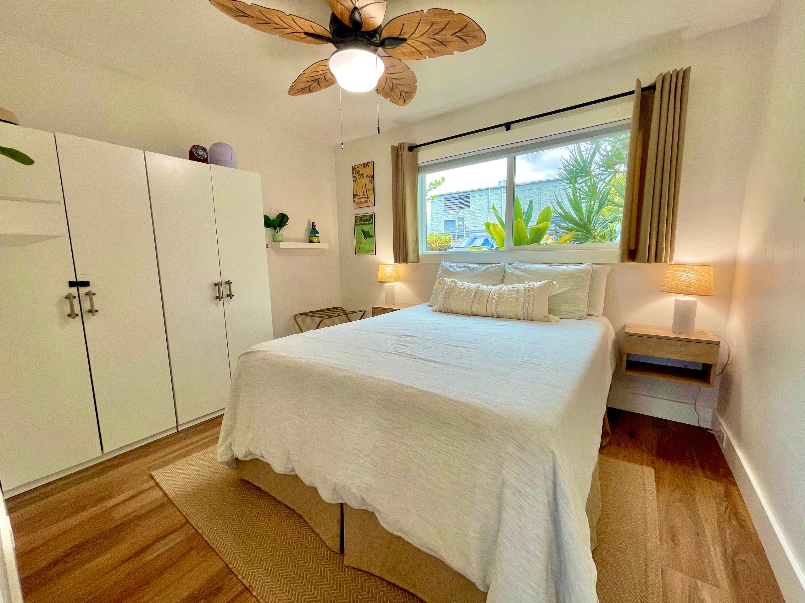 Condo in Kailua-Kona · ★4.95 · 2 bedrooms · 2 beds · 1 bath - Image 12