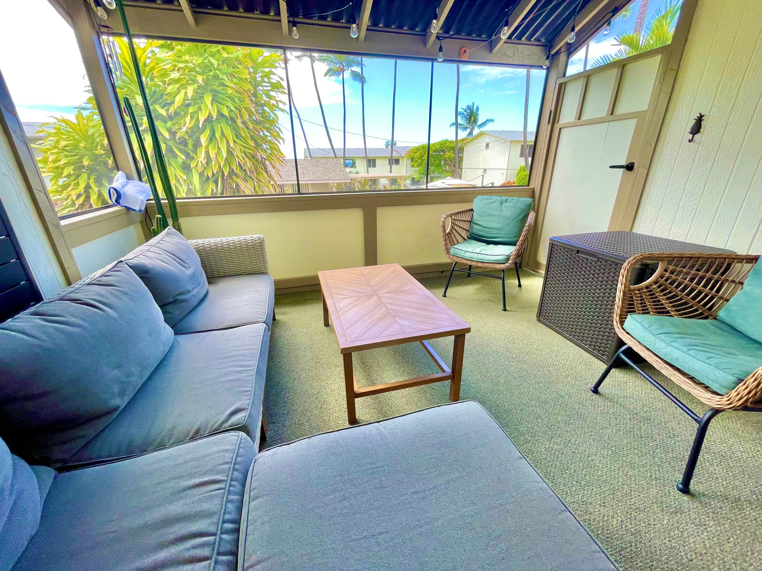 Condo in Kailua-Kona · ★4.95 · 2 bedrooms · 2 beds · 1 bath - Image 5
