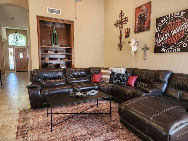 მისაღები ოთახი 1