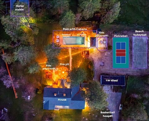 Pool*Sauna*HotTub*Theater*Bar*Pickleball*Volleyball