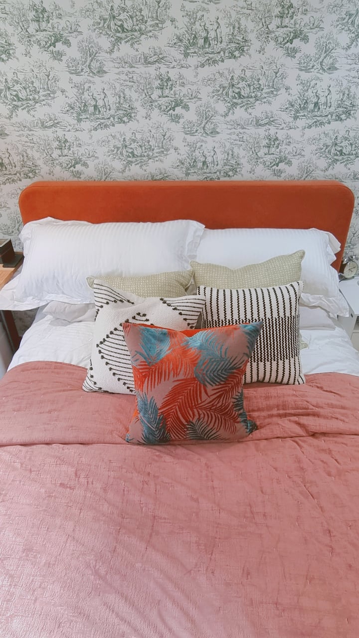 เตียงคิงไซส์กว้างขวาง