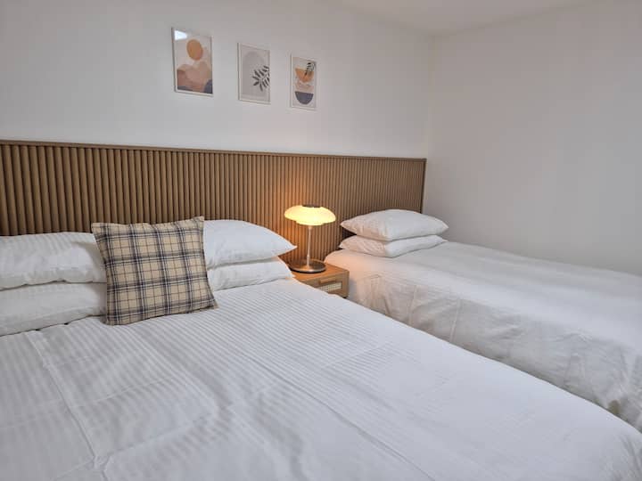 საძინებელი 1