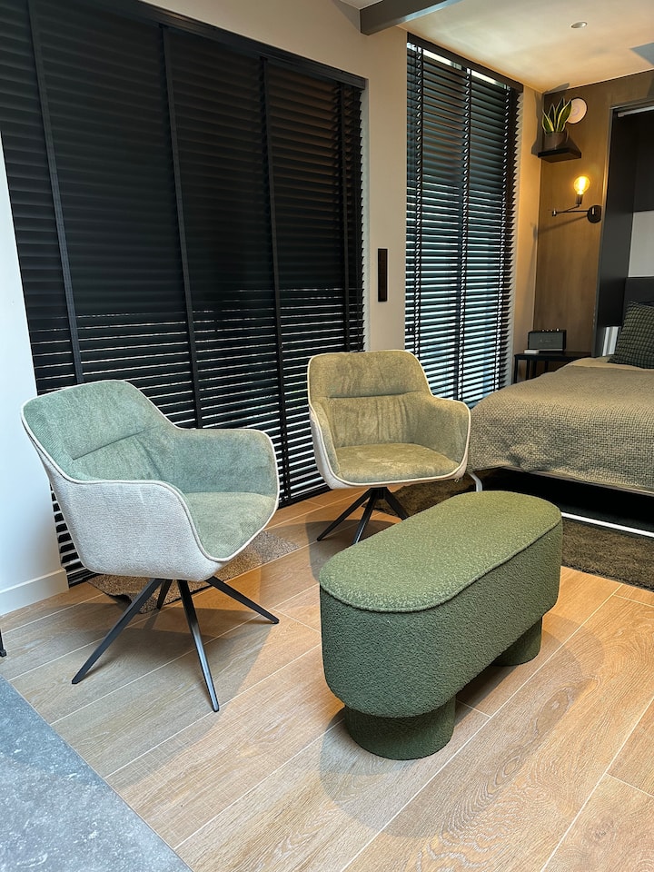 City Oasis With Private Parking - The Hague