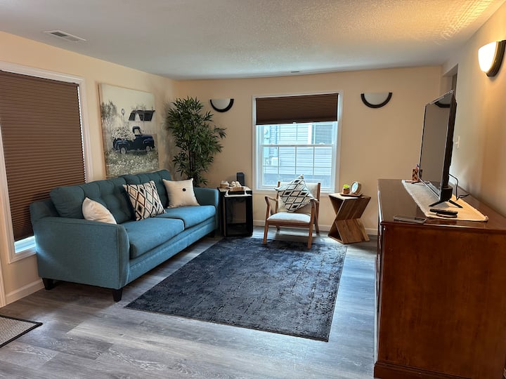 Newly Renovated 2bd/2ba In Jc - Johnson City, TN