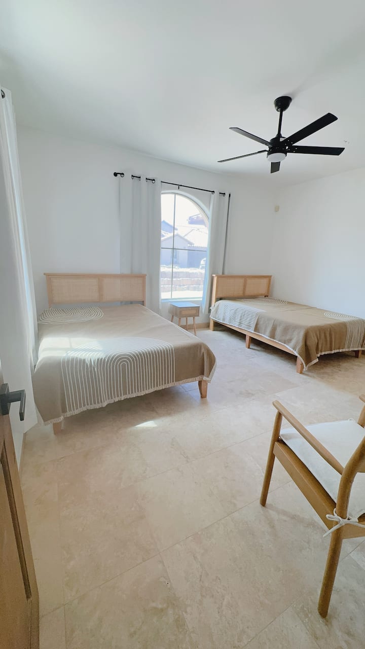 საძინებელი 1