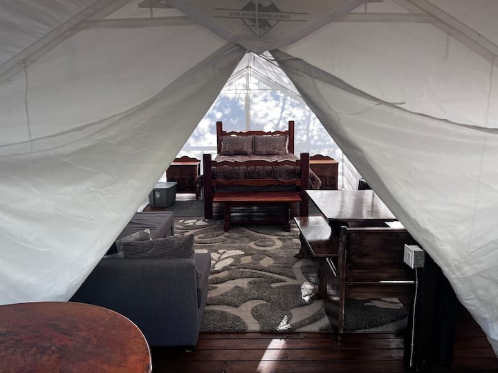 Southwest Luxury Glamping -Horse Fly Tent - Mancos State Park, Mancos