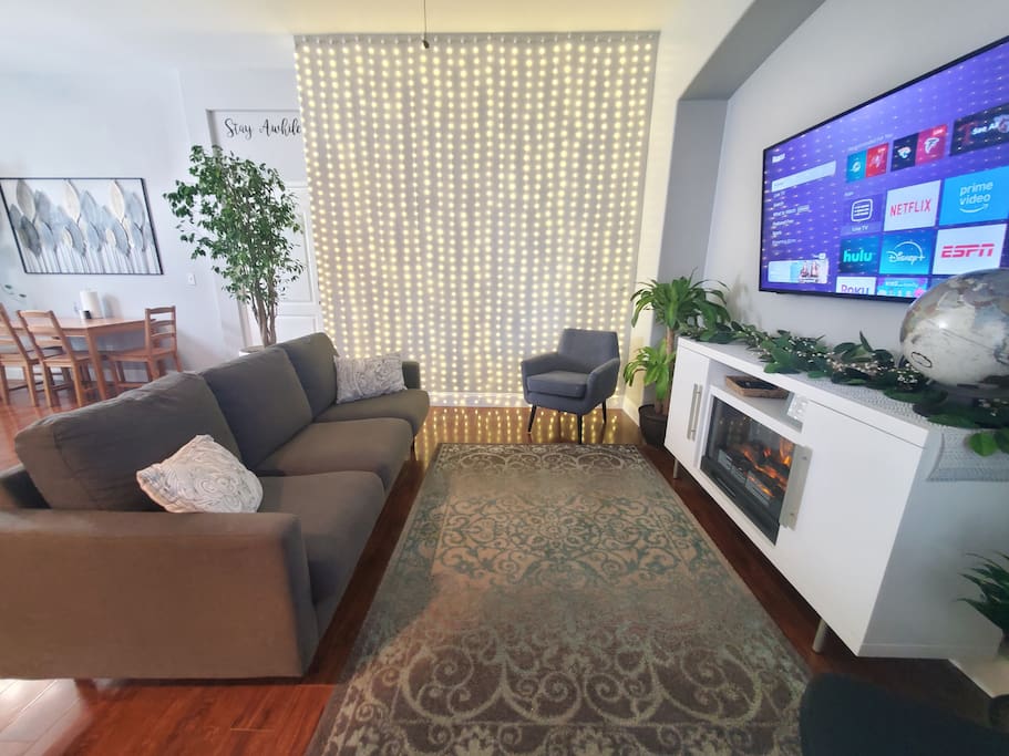 Plant Lovers Private Suite between SMF & Downtown