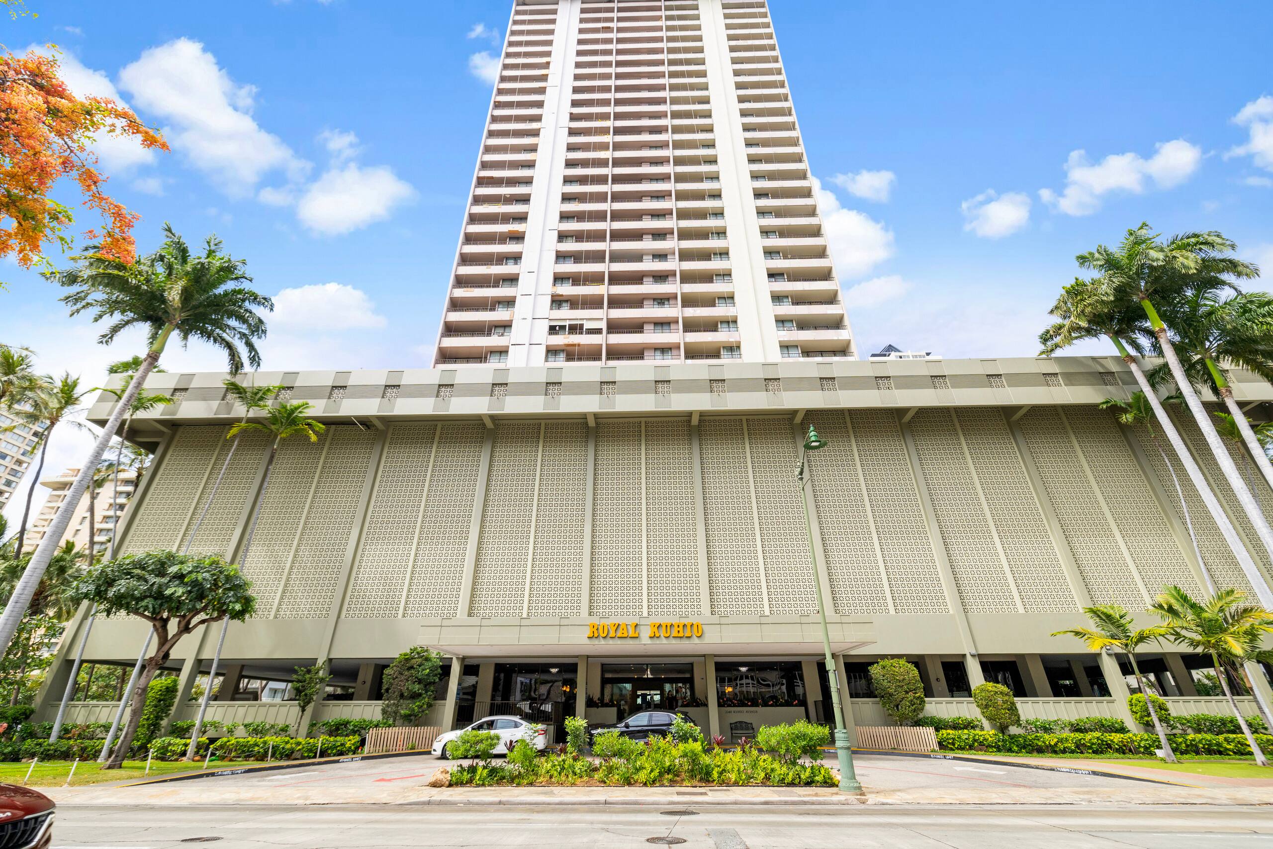 1 bd Ocean View Assigned Parking King bed Pool Gym - Image 52
