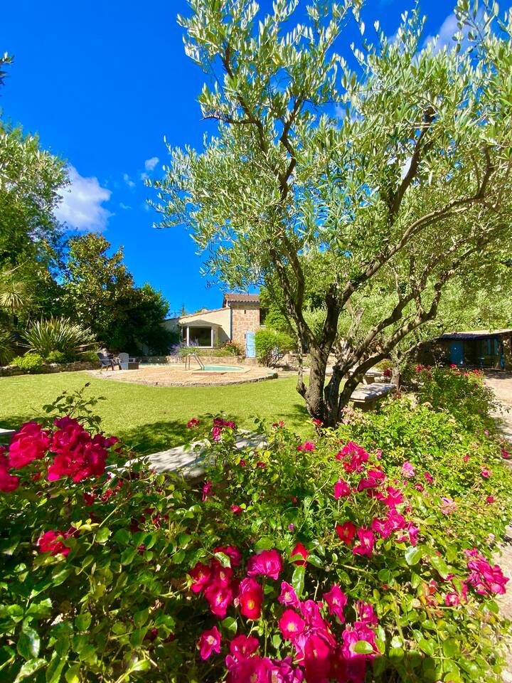 Charmant Appartement Tout éQuipé Dans Propriété - Lodève