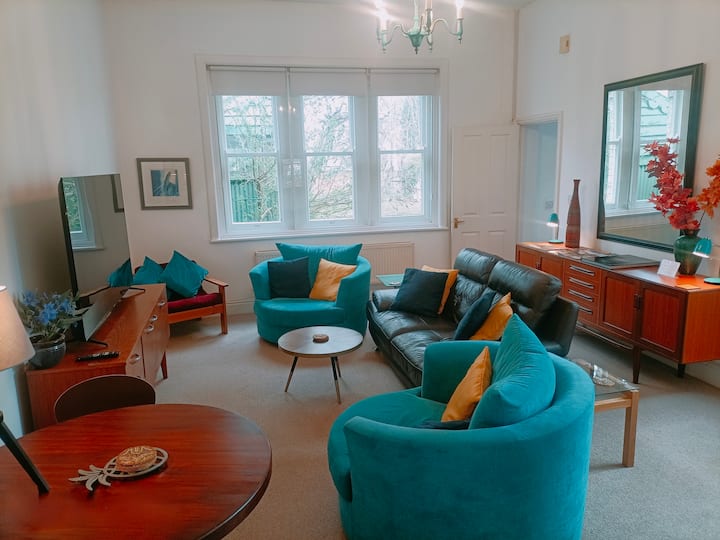 Spacious 2 bedroom apartment
