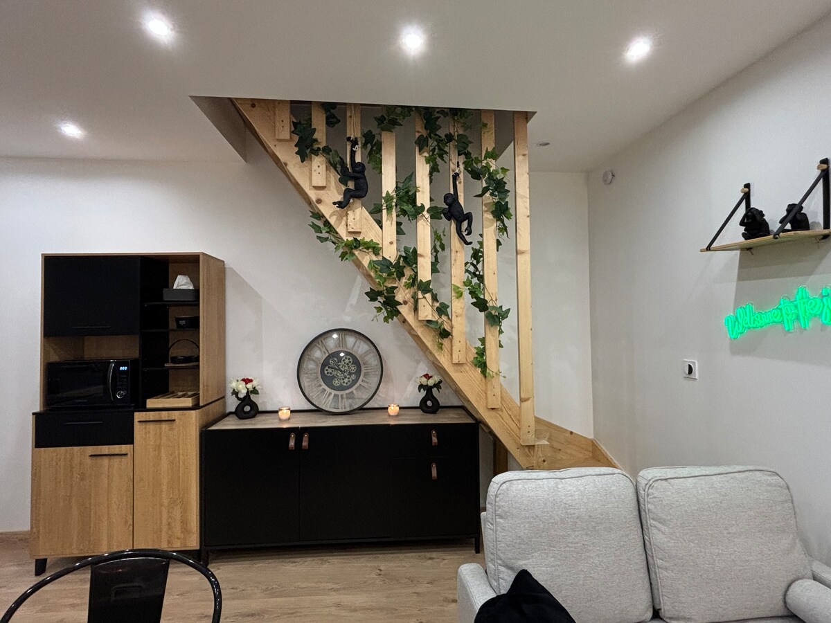 Top Airbnb: Hosted by DDS à Autun