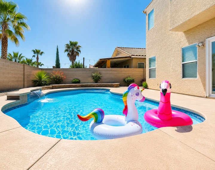 10 Min To Strip Beautiful Oasis W Pool5br 6beds - Las Vegas, NV