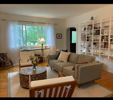 The Sea is Calling- In Town, Belfast