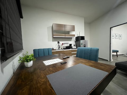 Top Airbnb: Comfortable and close to the UAN. Studio 9 in Tepic
