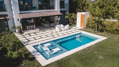 Apartment with private pool in Casamar