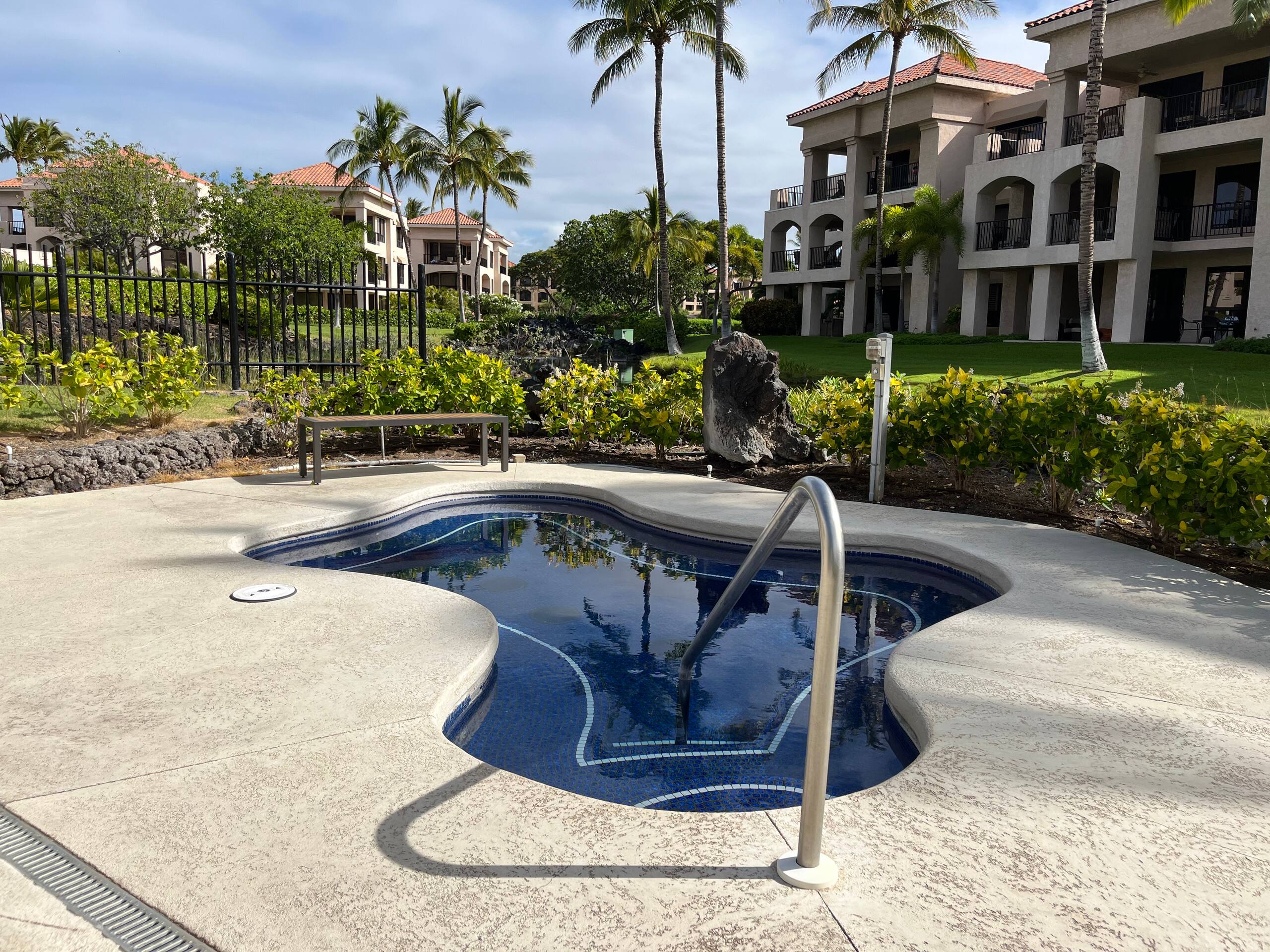 Shores at Waikoloa Beach Resort with a view - Photo 48