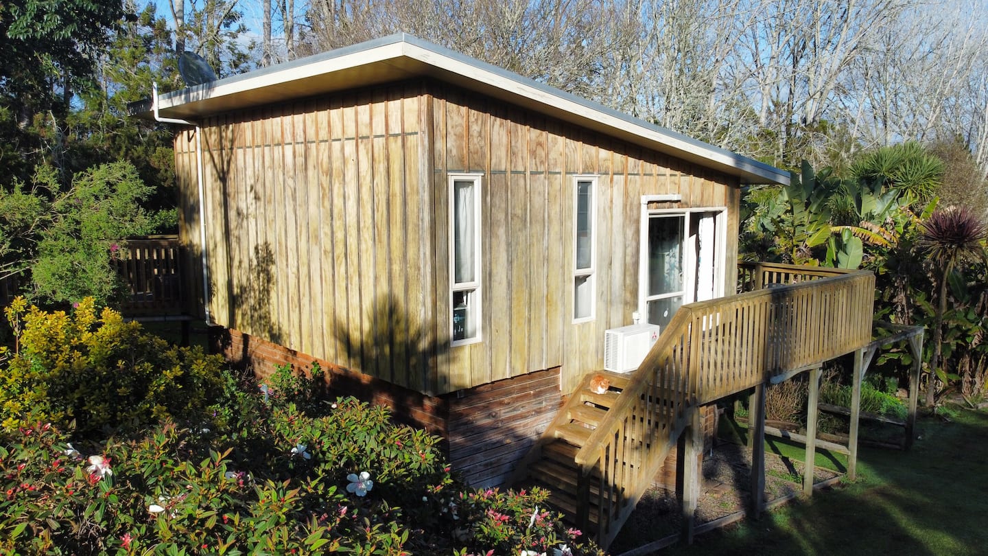 cabin 1