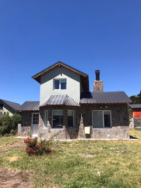 Iris Mar Cabin