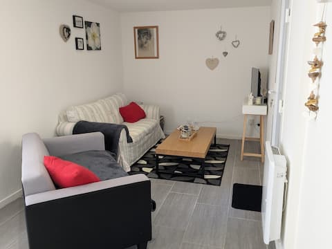 House 3 bedrooms + courtyard / Sylvia's little pleasures