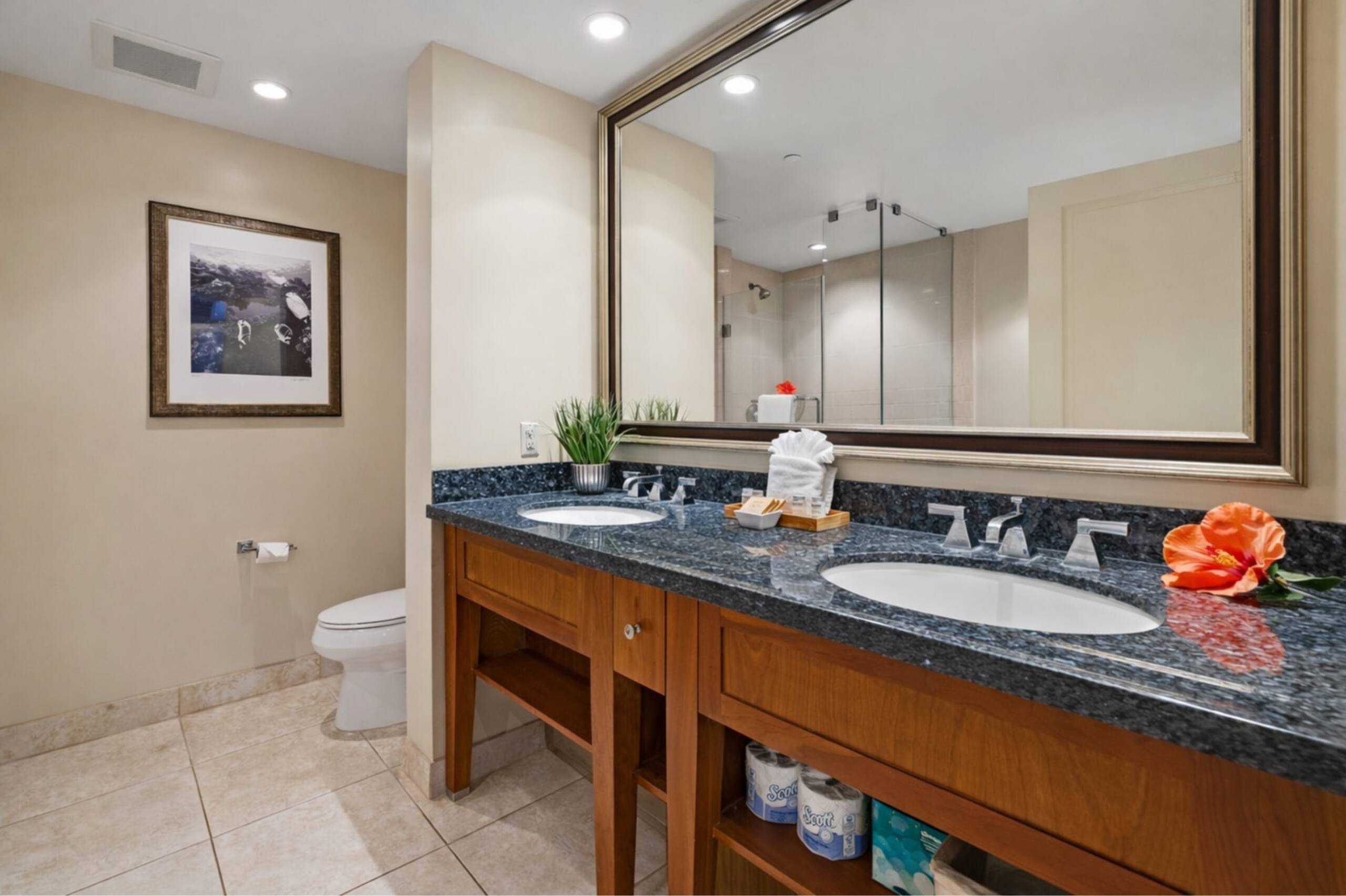 Condo in Lahaina · ★5.0 · 1 bedroom · 2 beds · 1 bath - Image 20