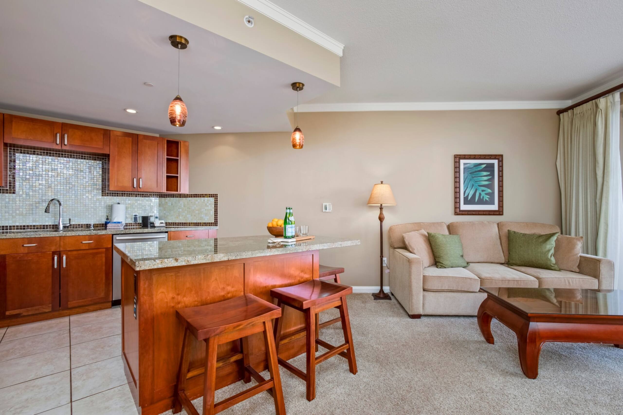 Condo in Lahaina · ★5.0 · 1 bedroom · 2 beds · 1 bath - Image 6