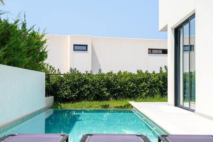 Palmera Style Villa