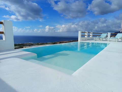 Casa Binco Blanco, the balcony of the Atlantic