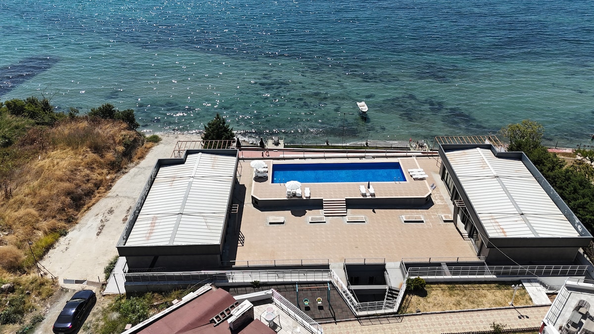 Müstakil Girişli Tek Katlı 1+1