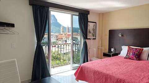 Casa Nimosewi
1 King size bed 
for two people