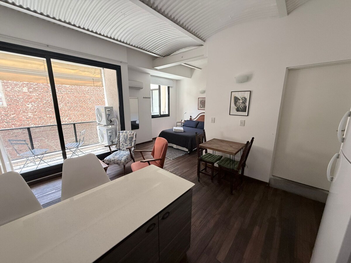 Loft amoblado de 1 dormitorio en Barracas