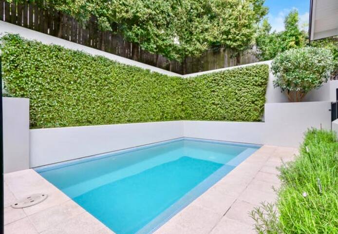 Spacious Summer Holiday Home gallery image 3