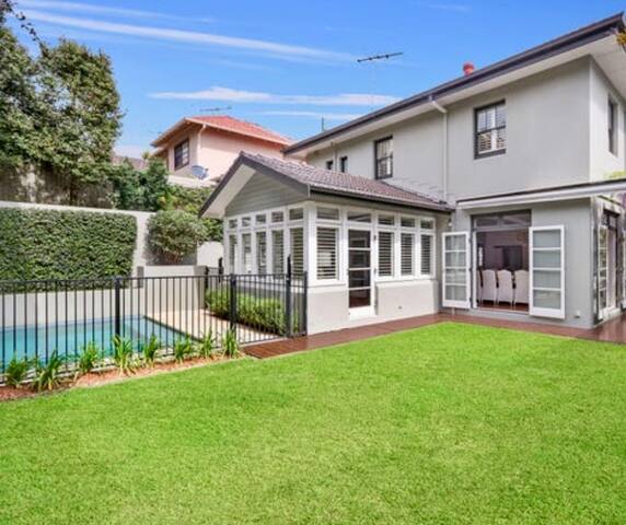 Spacious Summer Holiday Home