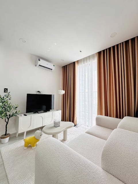 Thu Dau Mot's Most Classy Apartment Happy One Central