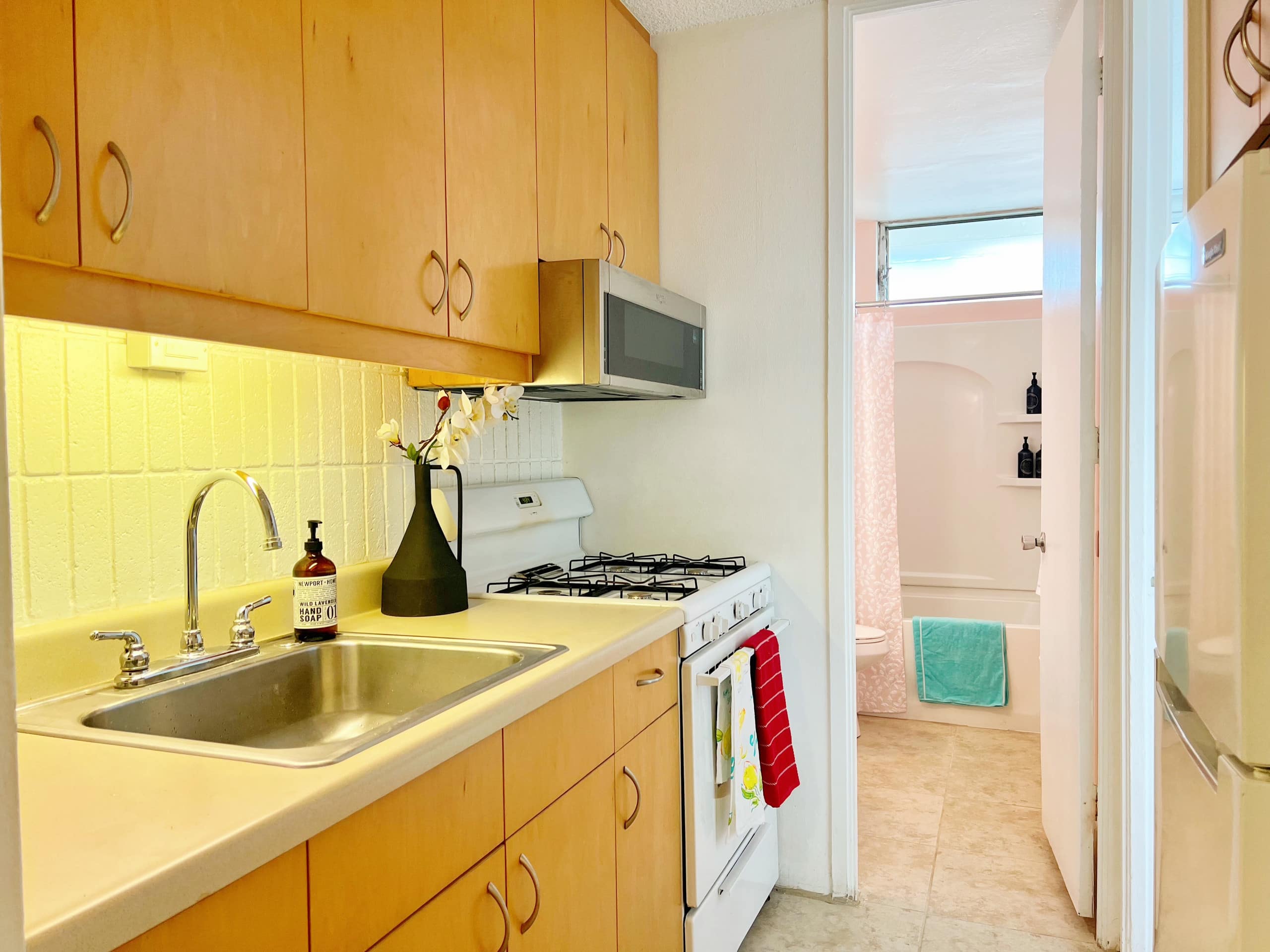 waikiki 3b/2b  Apt with 1 parking - Image 10