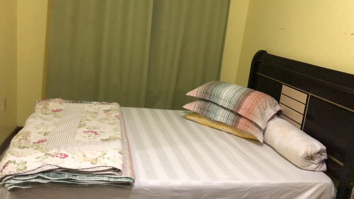 غرفة النوم 2