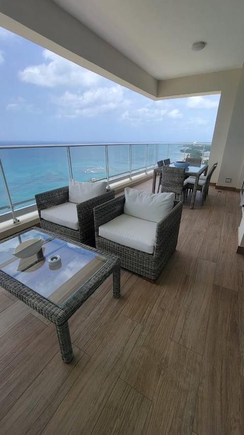 Club Hemingway, oceanfront 3 BDRM, Juan Dolio, DR