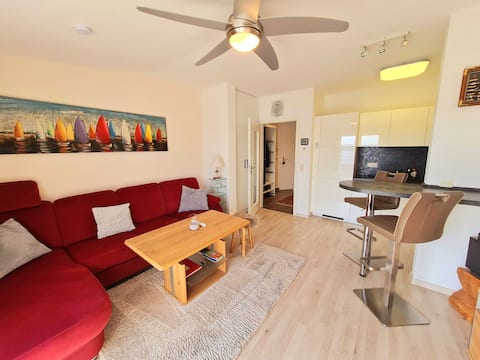 Leistungsstarkes Airbnb: Hafensuite Waren (Müritz) - Your balcony cabin in Waren (Müritz)