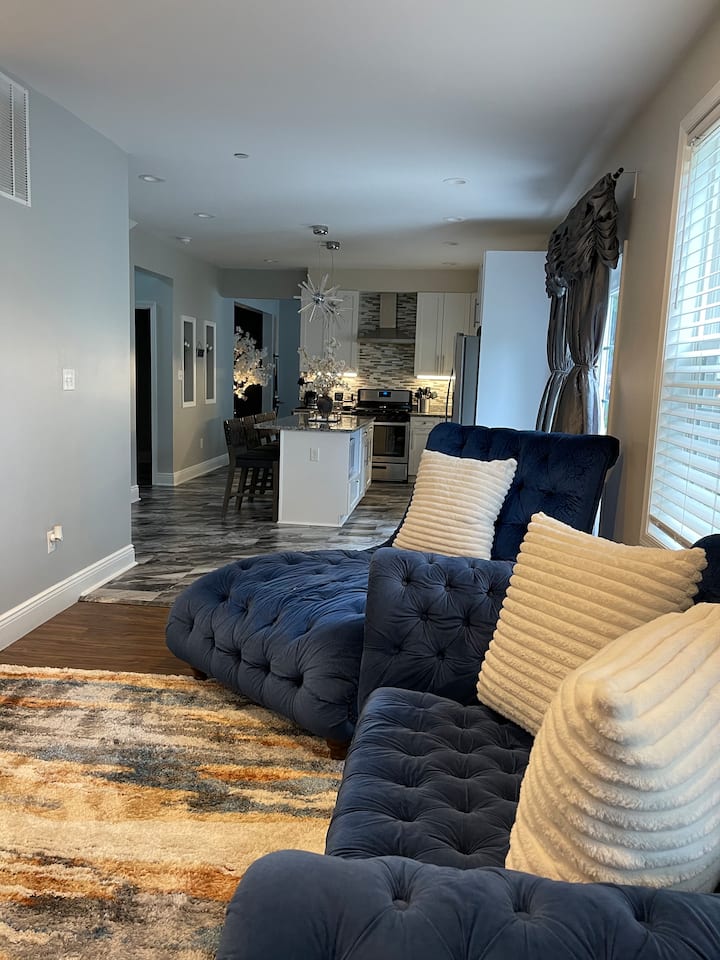 *New* The Luxe Family Haven! - Owings Mills, MD