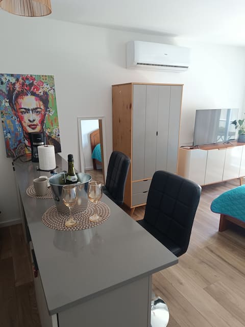 Top Airbnb: Loft with many amenities: pool, gym, coworking in Cordon