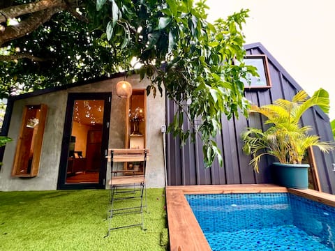 Chalet Retreat with private Pool