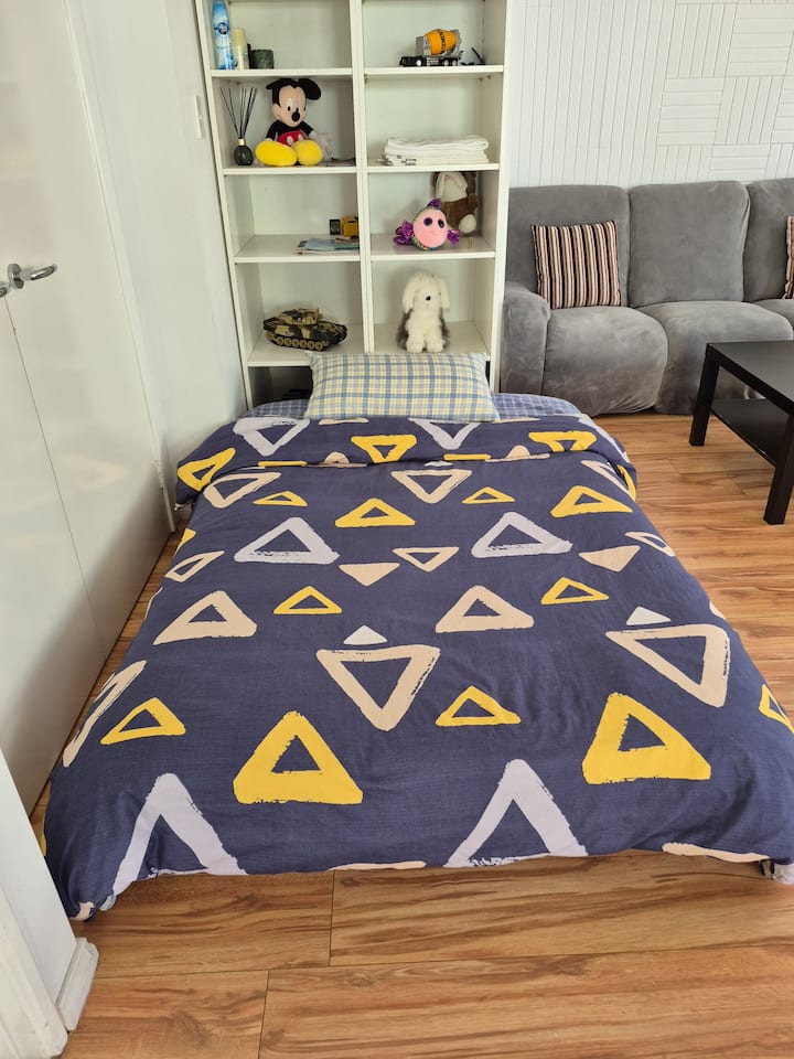 Entire Guest House In Willetton - Mount Pleasant