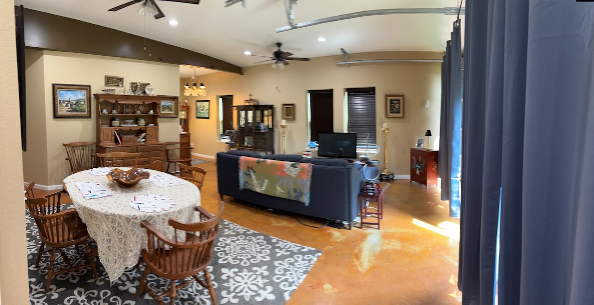 Top Airbnb: Pinnacle Wldlife Rnc-Carriage House-low cleaning $ in Seguin