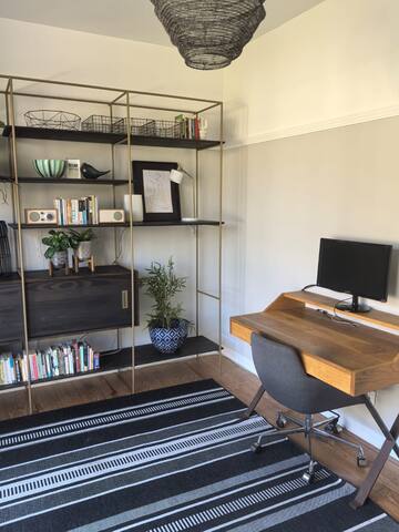 Spacious family home in Pinelands + Pool gallery image 5