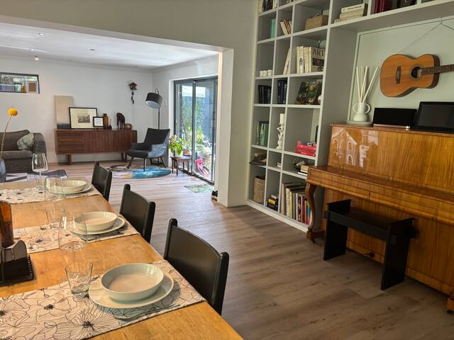 Loch Road Residence gallery image 4