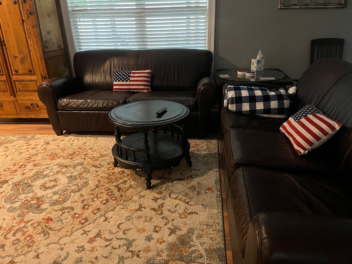 Pottery Barn-merk *premium leer*
Zeer comfortabele banken