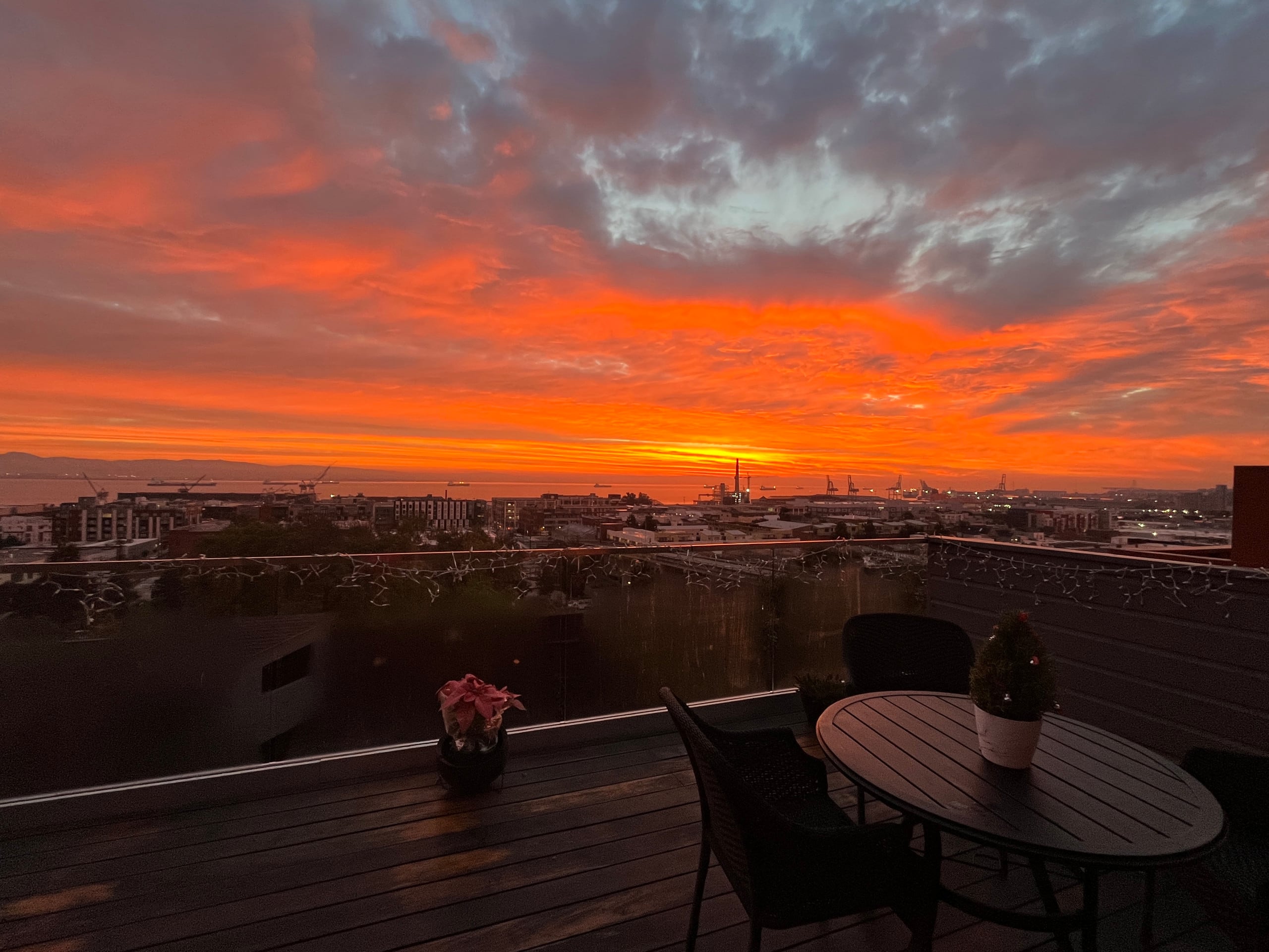 Home in San Francisco · ★4.82 · 3 bedrooms · 3 beds · 2 baths - Image 73