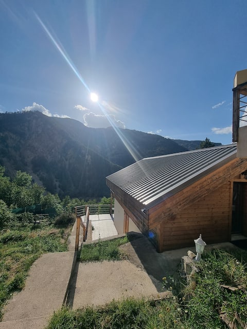 Charming Chalet Studio