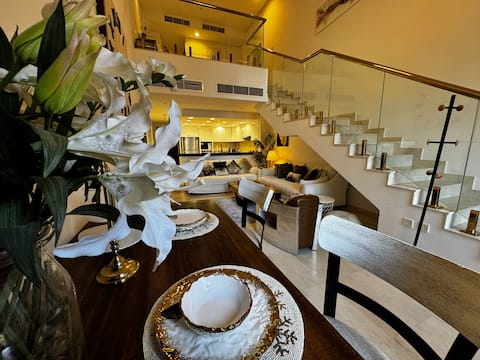 Charming Loft with pool & beach Access, VB 28